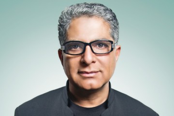 22 Inspiring Deepak Chopra Quotes to Help You Find Happiness
